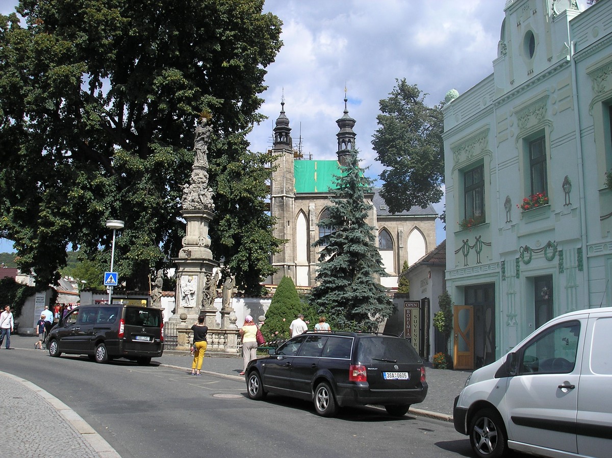 Фото Кутна гора, замок Штернберг и знаменитая Костнице