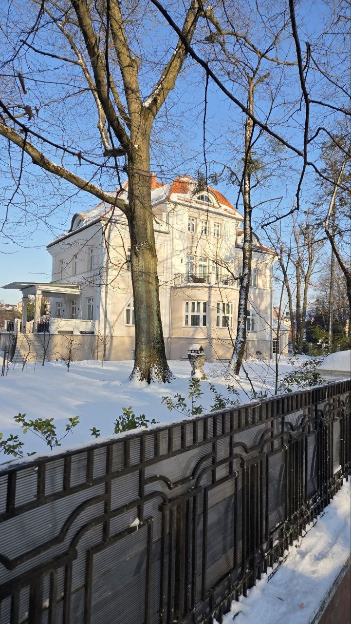 Отличная экскурсия! Прошла на одном дыхании, Евгений прекрасный рассказчик, с очень обширным кругозором и огромными знаниями