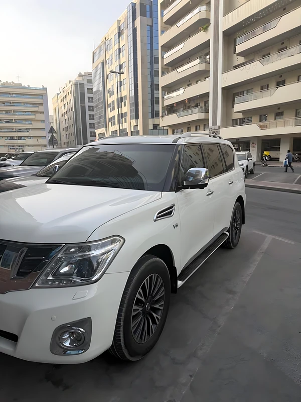 Трансфер из аэропорта в Абу-Даби на внедорожнике