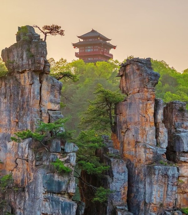 По национальному парку Чжанцзяцзе