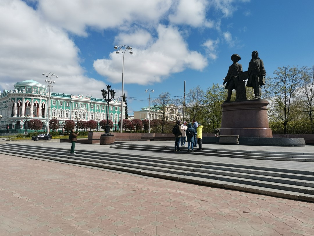 Большое путешествие по Екатеринбургу и окрестностям (Елена)