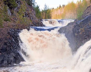 Гора Сампо, погружение в культуру, «Марциальные воды» и водопад Кивач