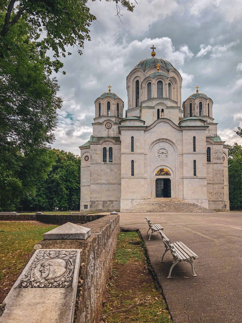 Королевская Сербия: Опленац, мозаика и вино