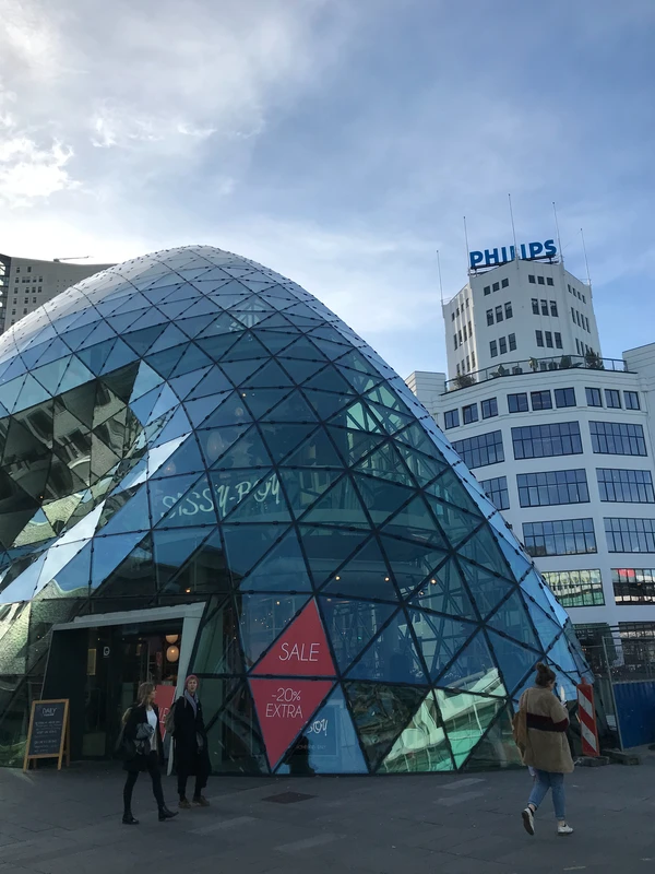 Футуристический Эйндховен