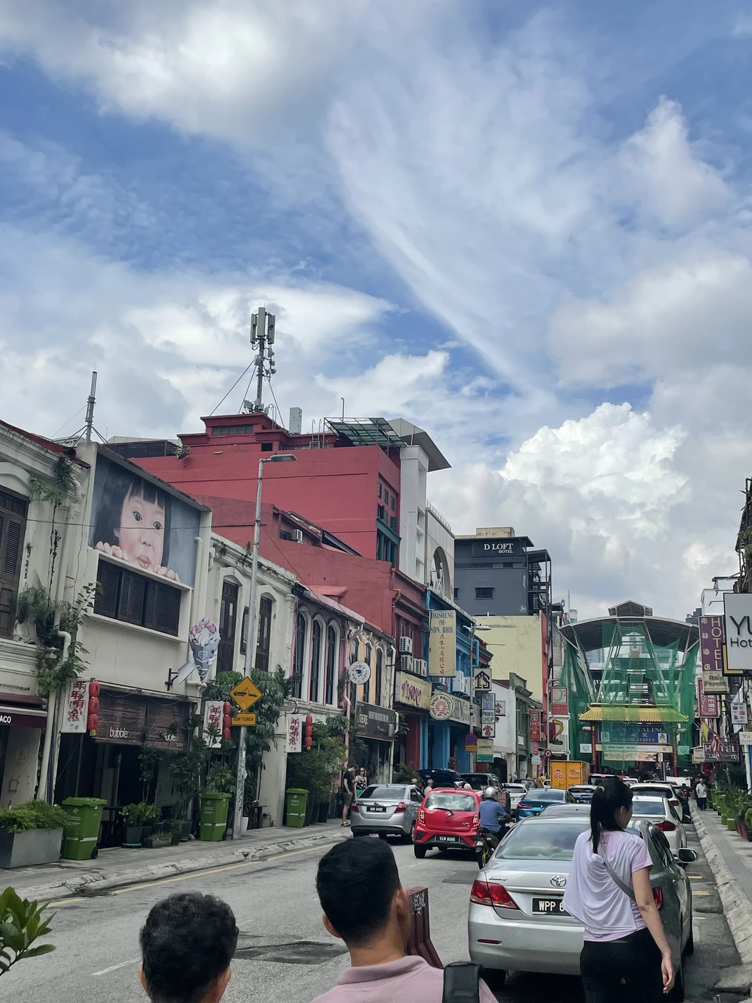 Огромное спасибо Инне за душевное и интересное знакомство с Куала-Лумпуром!