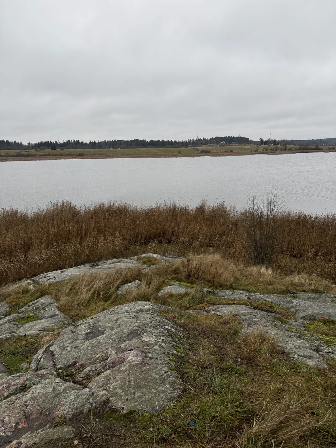 Неизведанные уголки Карелии (Веселова)