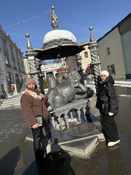 Здравствуйте! разделили комбо экскурсию на 2 дня, от вечерней Казани в восторге! Гиды помимо исторических моментов