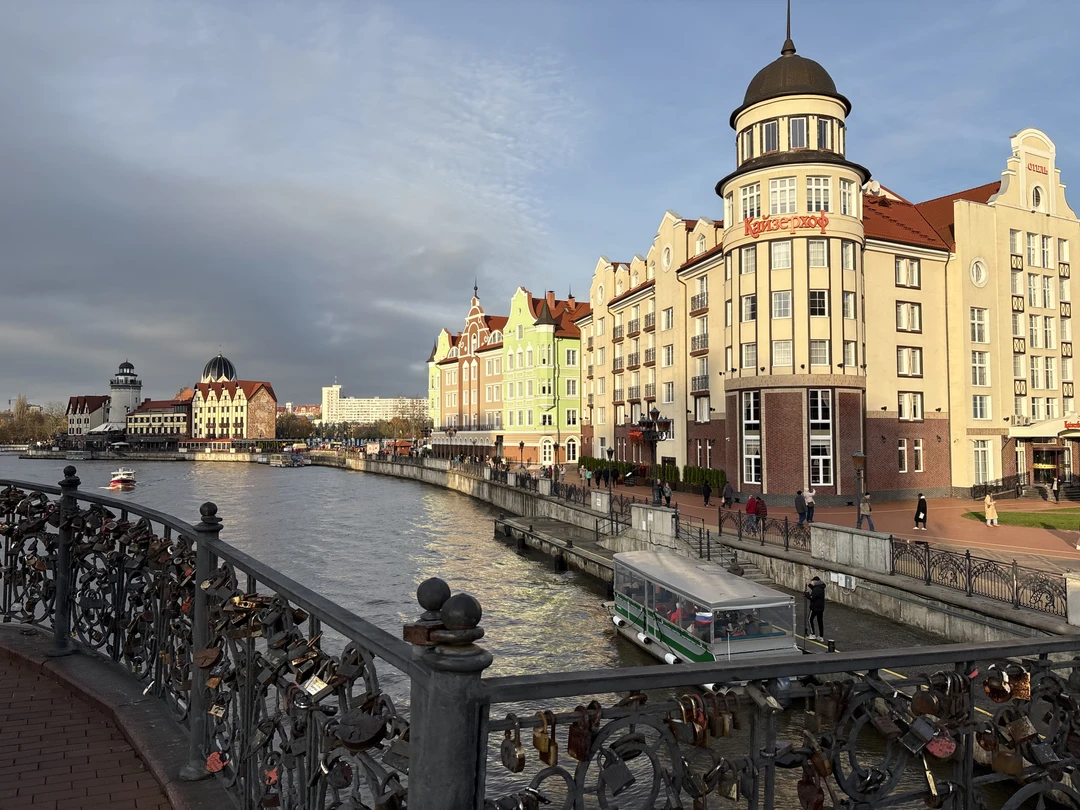 Спасибо за гастрономическое путешествие по Калининграду, после перелета хотелось чего-то легкого, интересного и вкусного. Все это