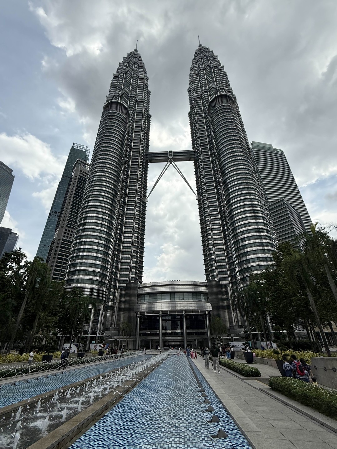 Прекрасная ненавязчивая экскурсия по Куала-Лумпур с увлекательной беседой