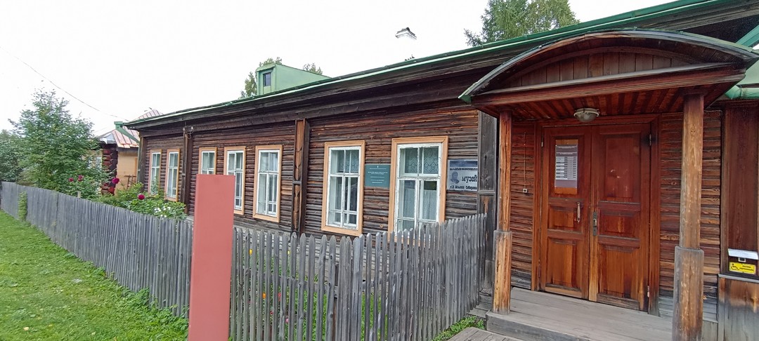 Большое спасибо за замечательное путешествие! Было очень интересно, узнала много нового. Удачно построен маршрут, очень разнообразен