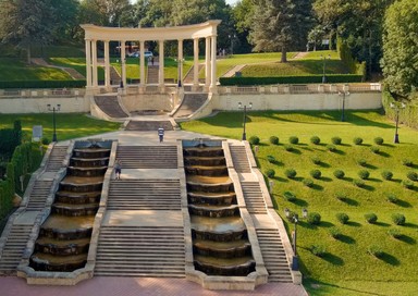 Фото достопримечательности: Каскадная лестница