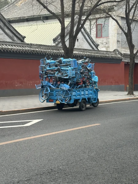 «Открывая Пекин» с Юрием — это прогулка погружение. Юрий — профессионал с большой буквы: потрясающее знание