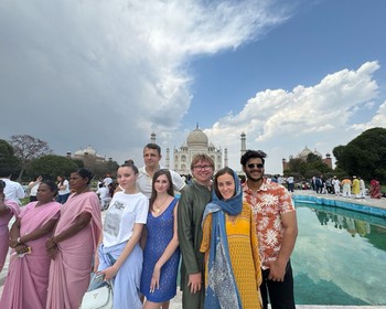 Тадж-Махал на рассвете, Агра-форт, возвращение в Дели