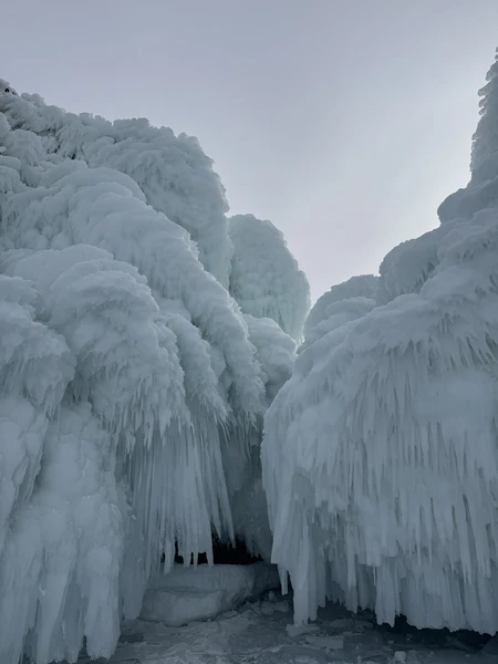 Прекрасный тур на 2 дня. Огромное спасибо гиду Максиму!! Рассказывал всё в подробностях: легенды, правильные названия