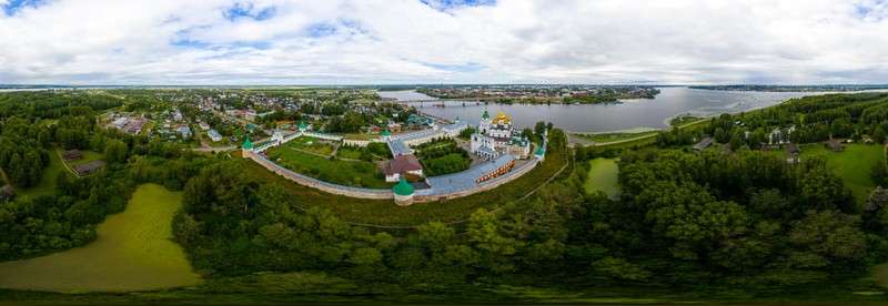 Фото - Экскурсия: "Вечер на Волге: панорама Костромы и «Дом стрельца»"