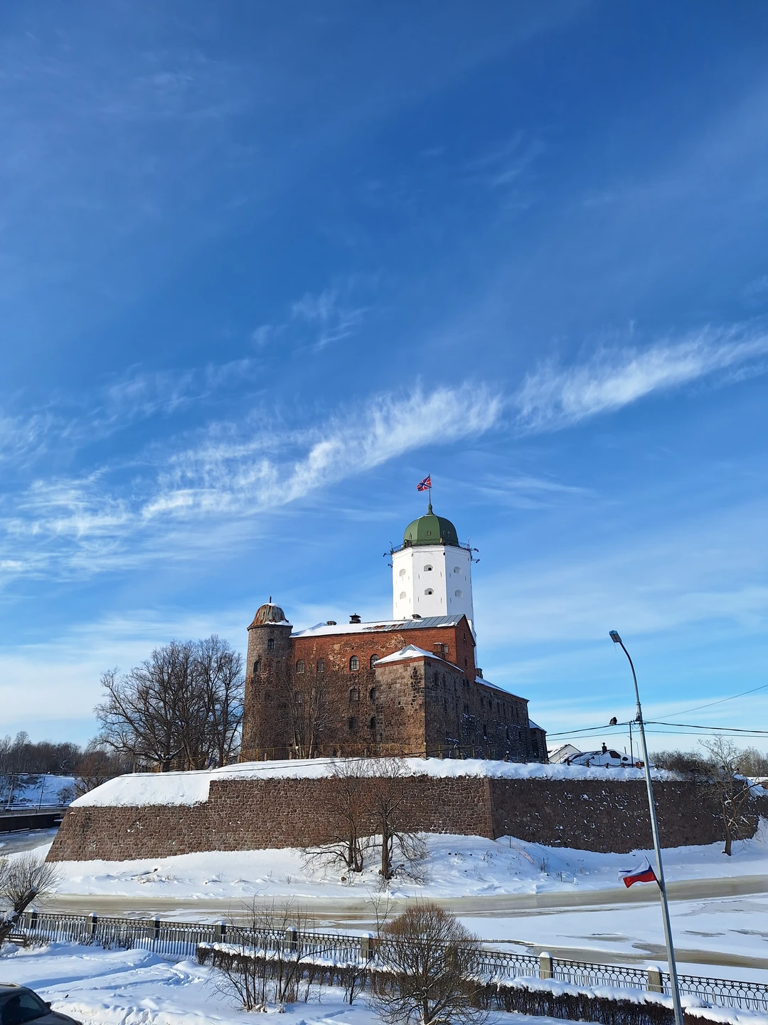 Спасибо нашему экскурсоводу Ирине за очень увлекательное путешествие и историю о Выборге❤️