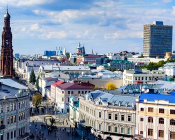 Музей Горького и Шаляпина, Кремлёвская улица, Кремль и Спасская башня