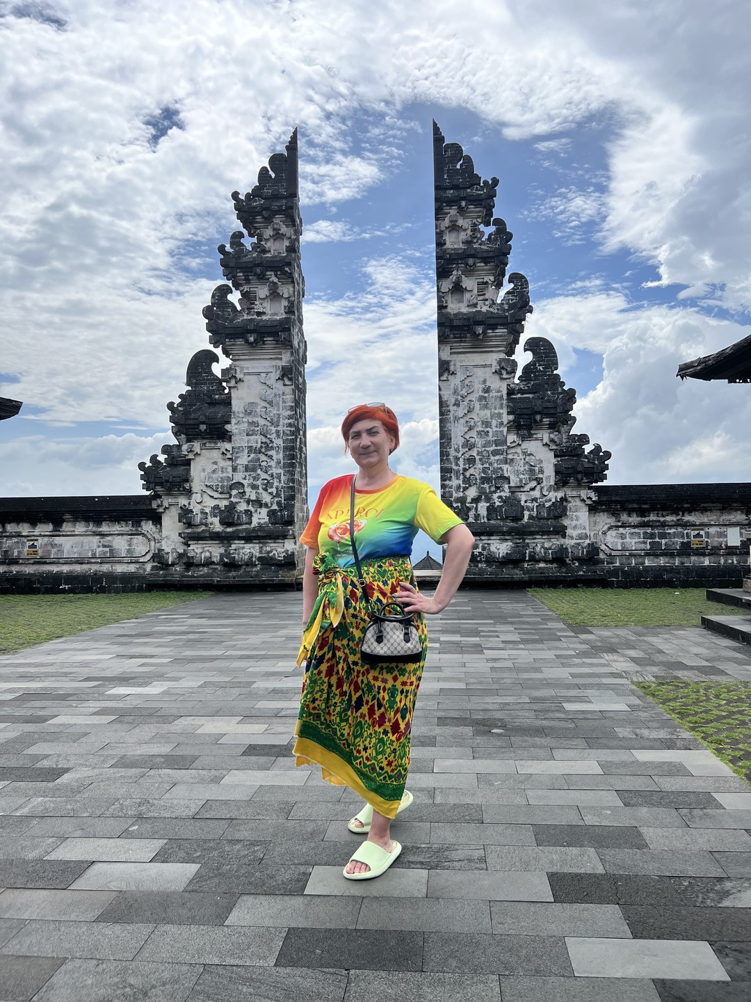 Рекомендую екскурсию самые классные места на Бали. Гид Андрей супер, очень хорошо говорит по русски, просто супер