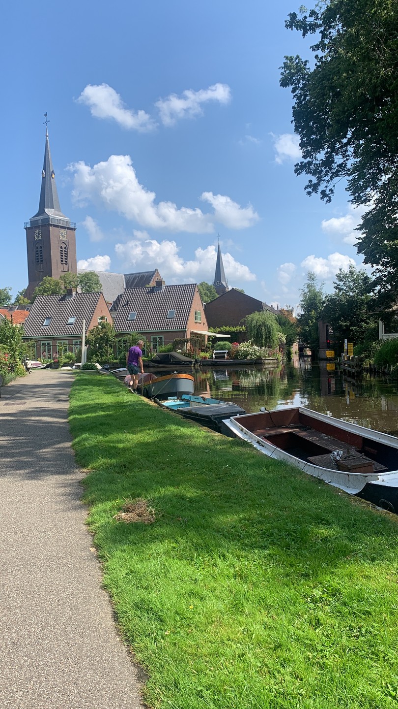 Велопрогулка вдоль реки - вдали от толп туристов