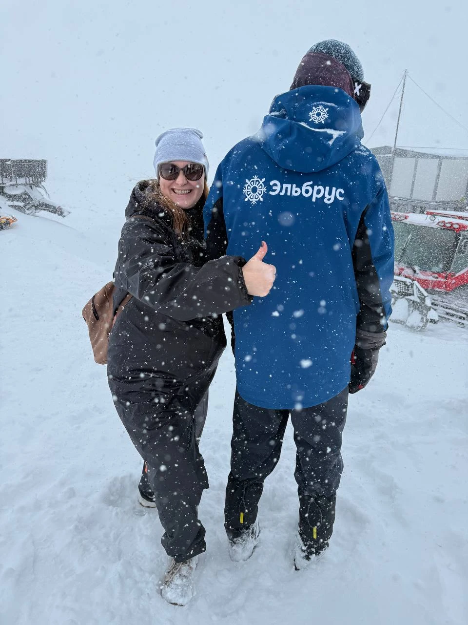 На джипе к Эльбрусу: Гижгит, поляна Азау и поляна Нарзанов (Наталья)