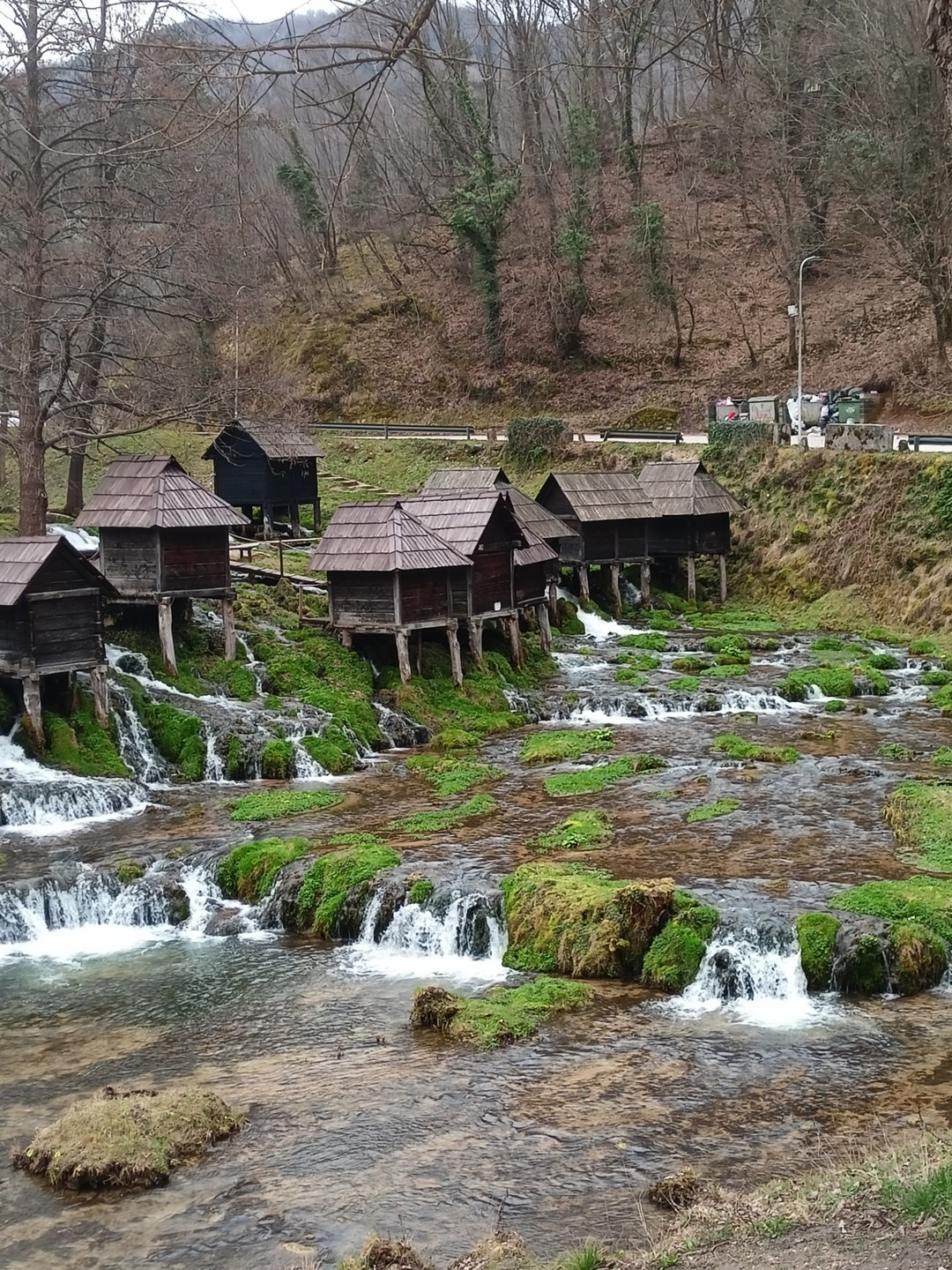 Если вы хотите посетить Травник и Яйце, рекомендую взять эту экскурсию. Расстояние очень внушительное, но на