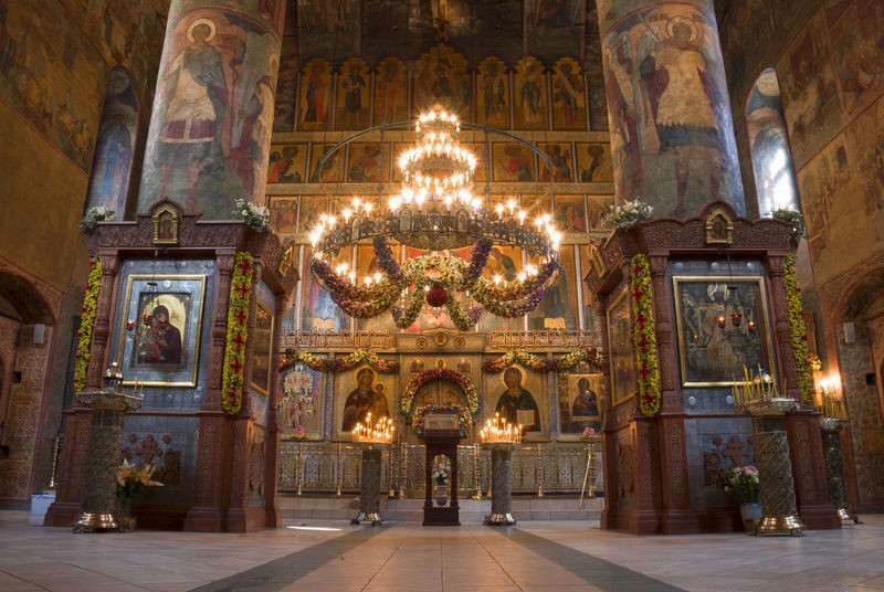 Монастыри и монашество в Москве XXI века