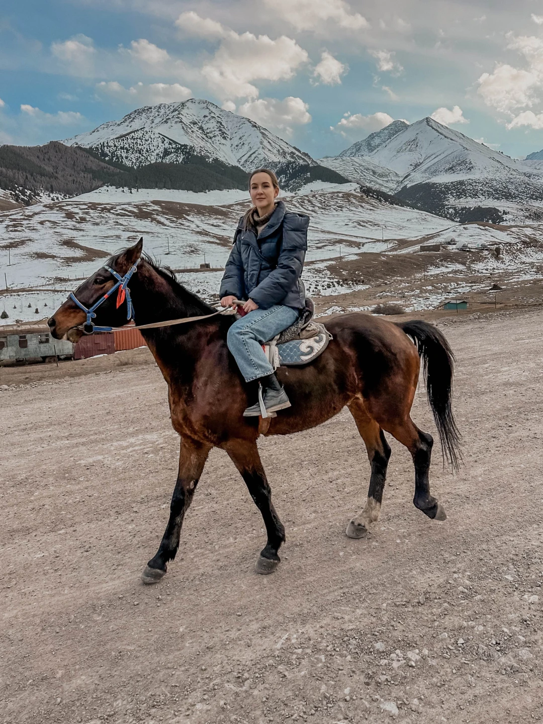 Прекрасный проводник Сергей, чудесный поход в горы, куча впечатлений! Очень рекомендую эту экскурсию, мы с подругой были в восторге!