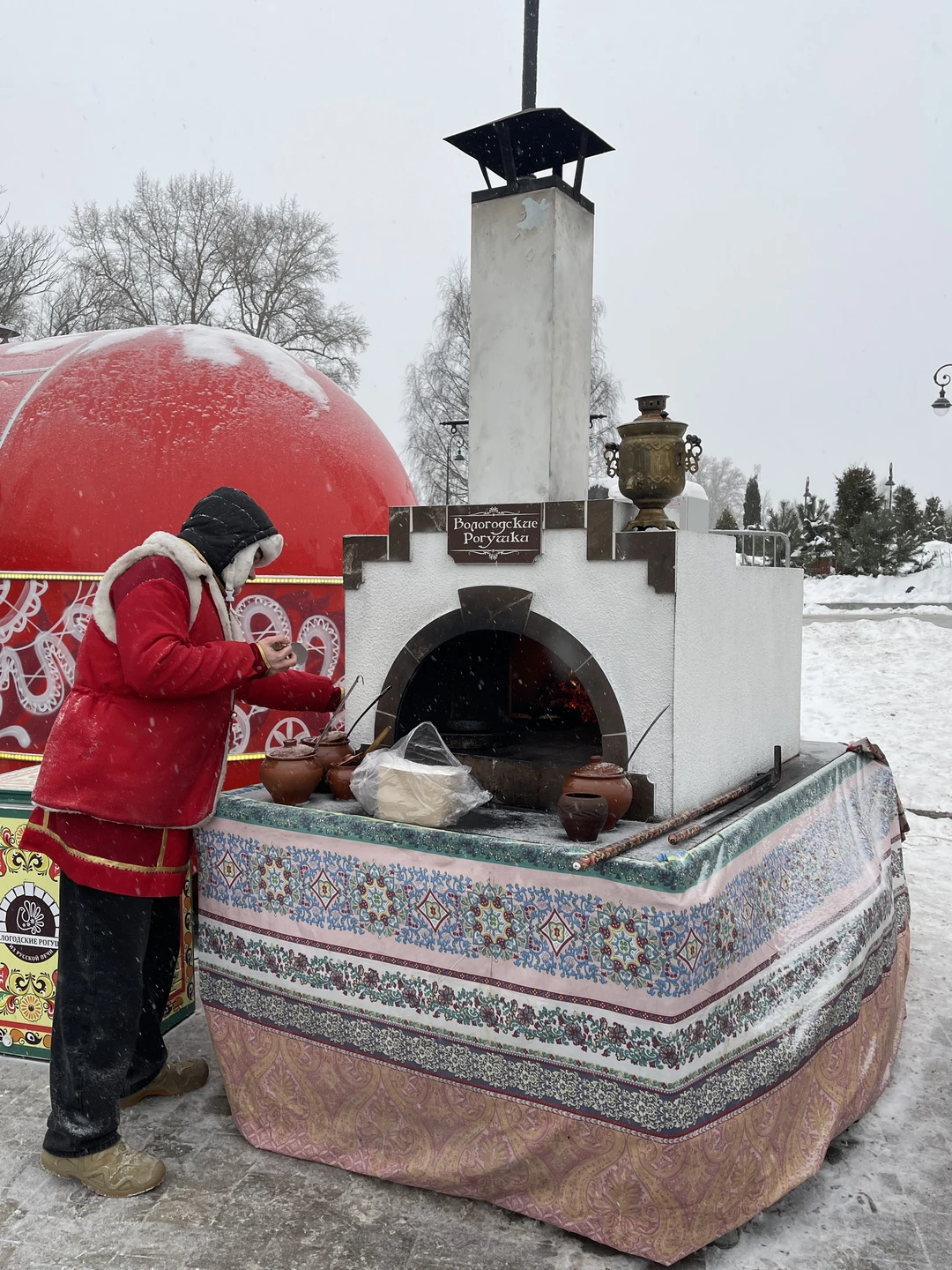 Хочу поблагодарить Ольгу за интересную экскурсию «Благодатная Вологда». Было очень приятно, что Ольга заблаговременно интересовалась где