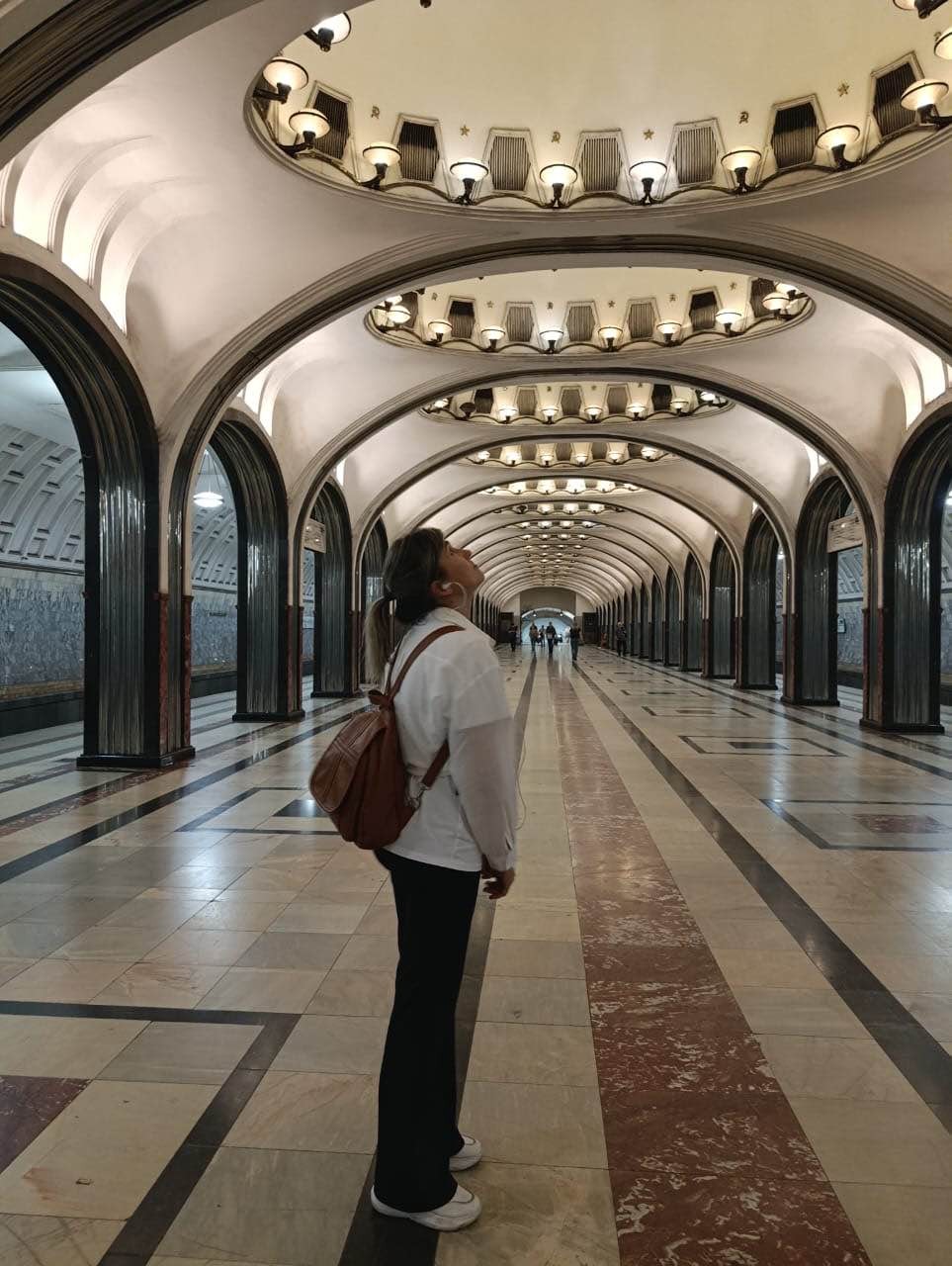 Москва: метро не сразу строилось (Надежа)