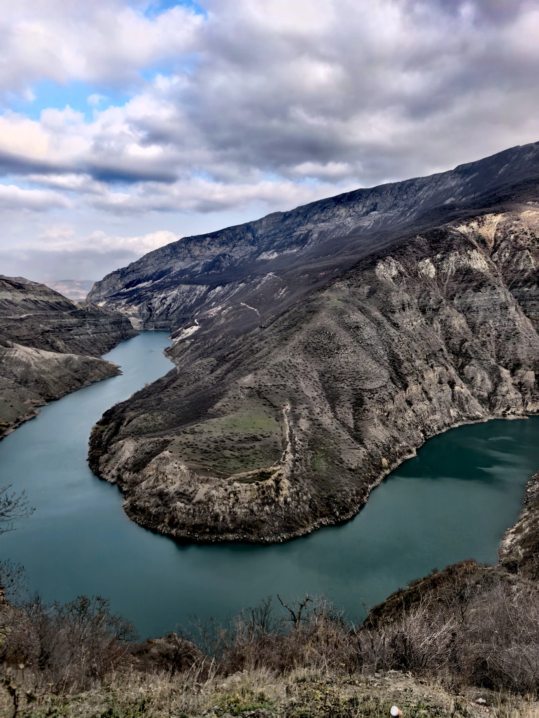Отличная экскурсия! Красивая природа Дагестана не может оставить равнодушным! Посетили самые топовые локации и даже места