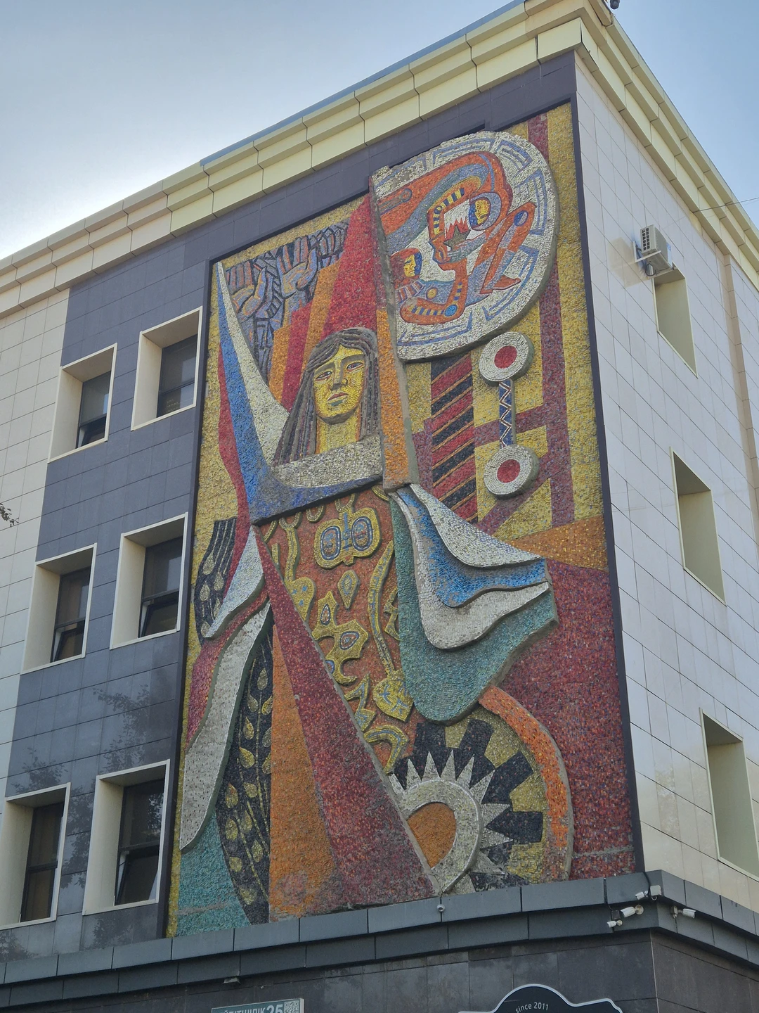 Было приятно, что Дмитрий очень увлечен и хорошо знает заявленную тему. Нам понравилось)