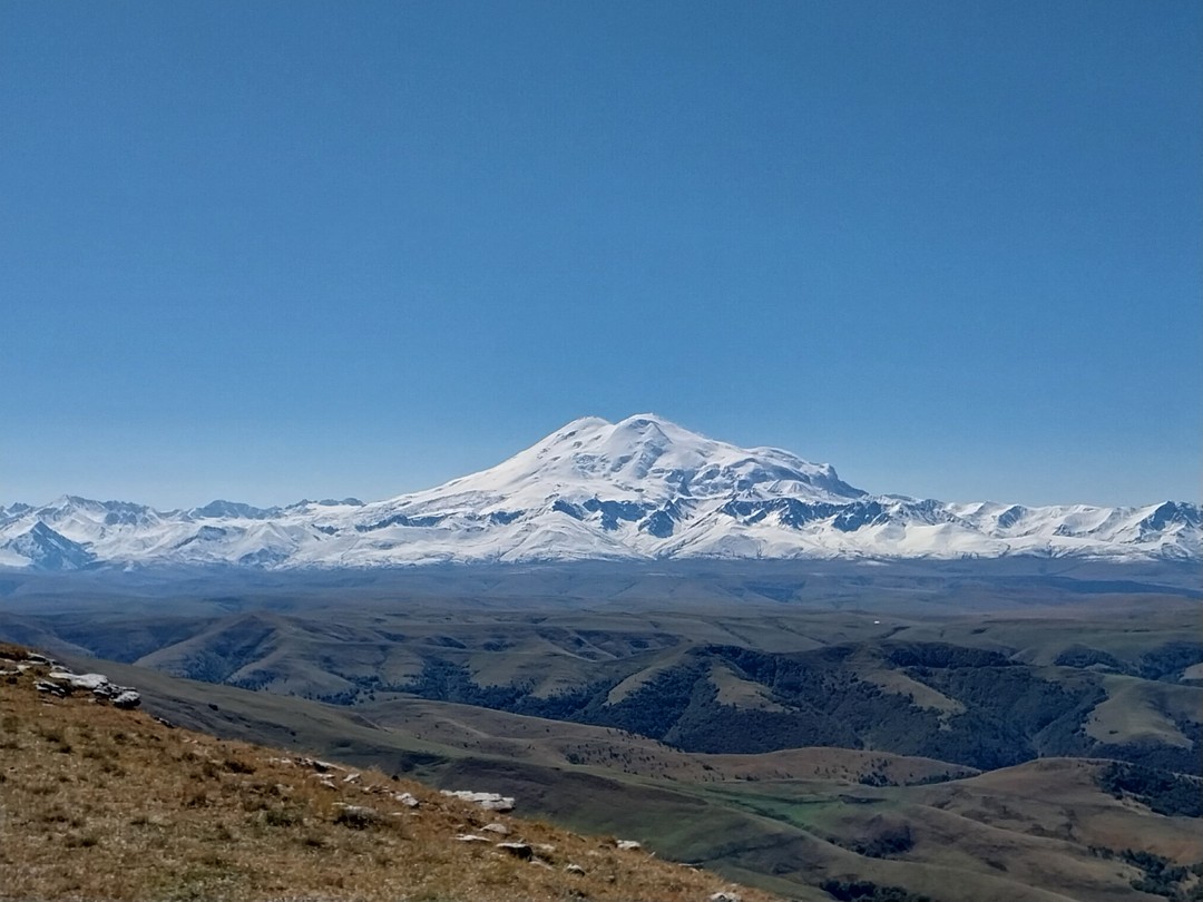 Спасибо огромное за невероятно крутую поездку. Алексей очень внимательный и интересный гид. Прошло всё очень интересно