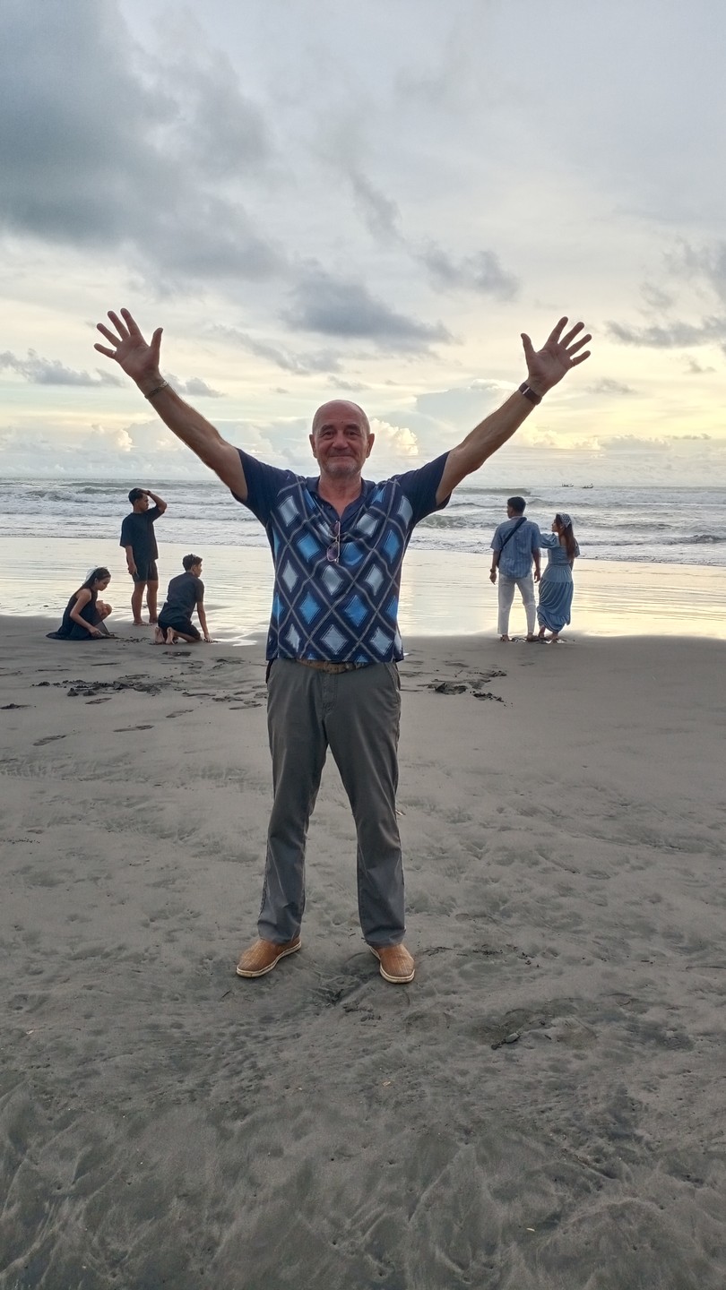 На острове мы были 2 дня