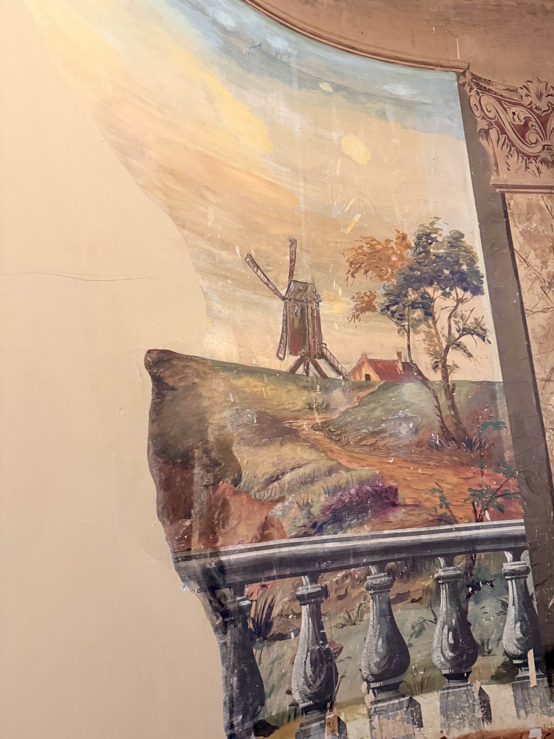 Первый раз в Грузии. Решили самостоятельно погулять в ботаническом саду и после прогулки шли по старому