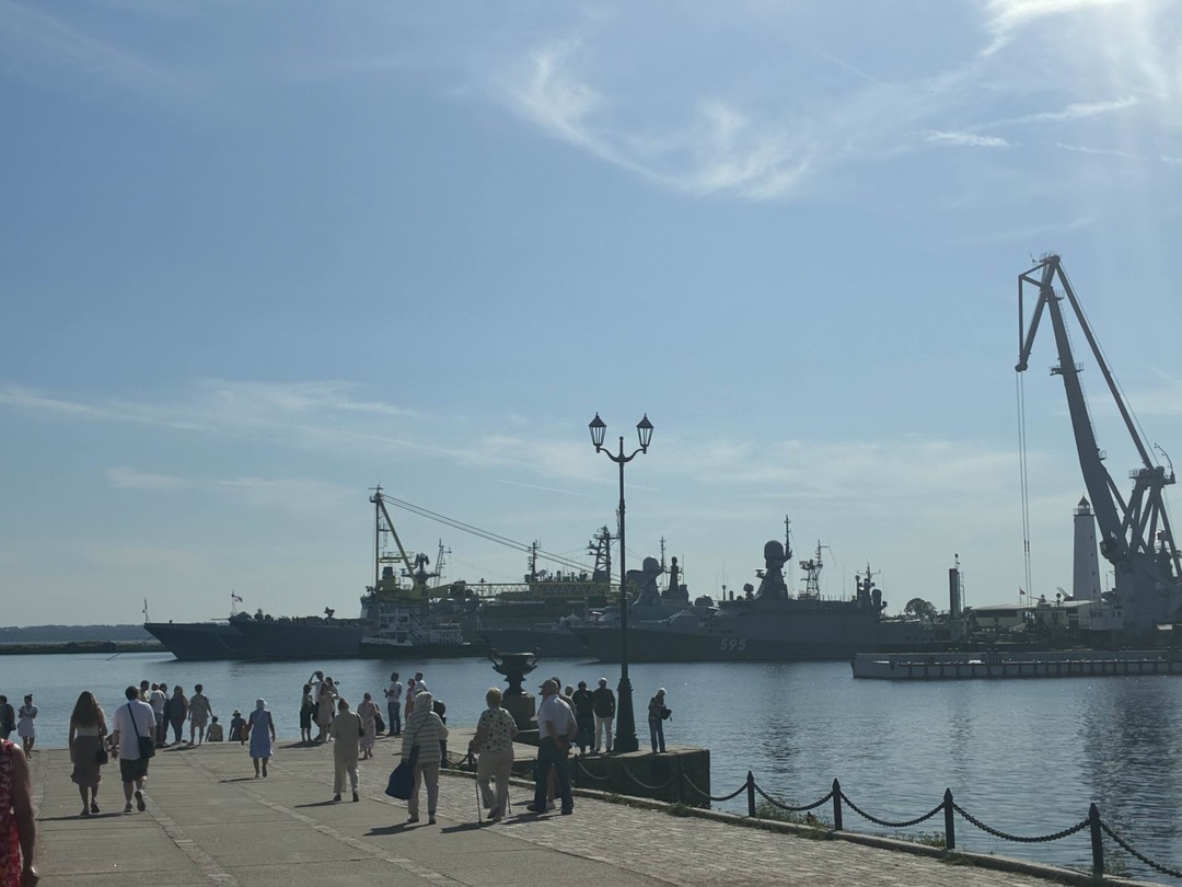 Автомобильное путешествие из Петербурга в Кронштадт (Оксана)