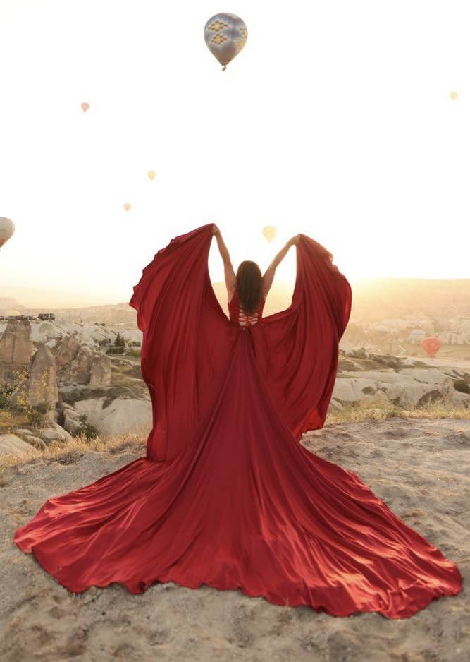 Фотосессия и ее организация просто великолепна. Фотограф Ибрагим помог с выбором платья,постоянно на связи,фотографии ослепительные,а видео