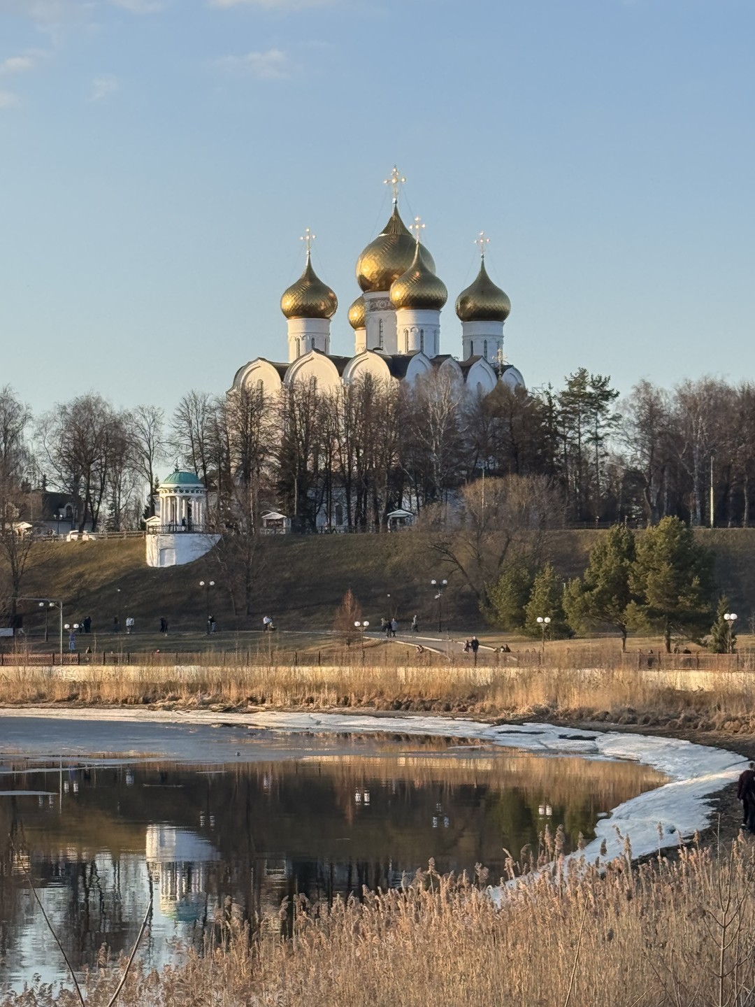 Нескучная прогулка по древнему Ярославлю (Эльмира)