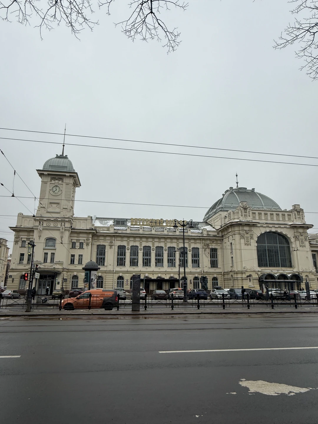 Отличная экскурсия, отличная Марина, получили массу впечатлений. Марина прекрасный рассказчик, ребенок слушал с большим вниманием! Рекомендую