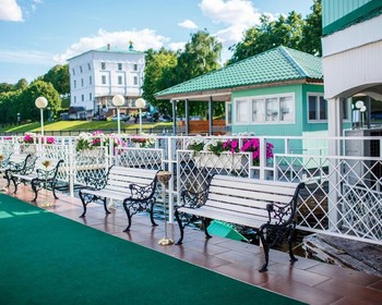 Фото отзыва 4: авторский тур "Путешествие в Древнюю Русь: 2 города Золотого кольца, село Вятское и круиз по Волге на закате"