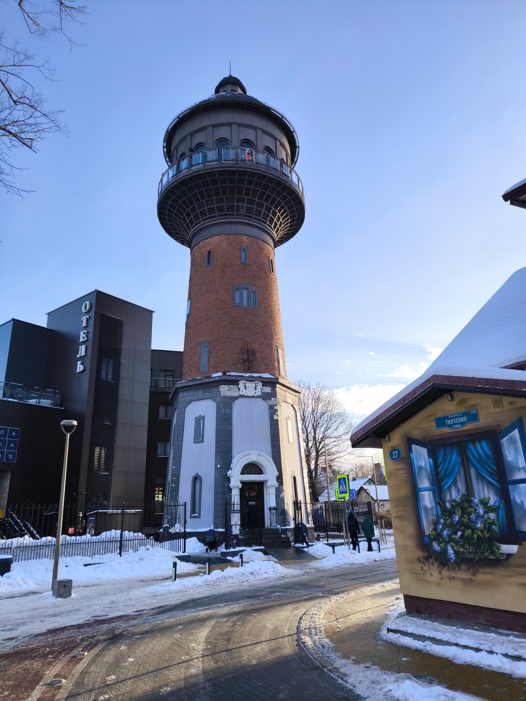 Спасибо да увлекательную экскурсию в Зеленоградск и Светлогорск! Мы были в этих местах впервые, поэтому гид