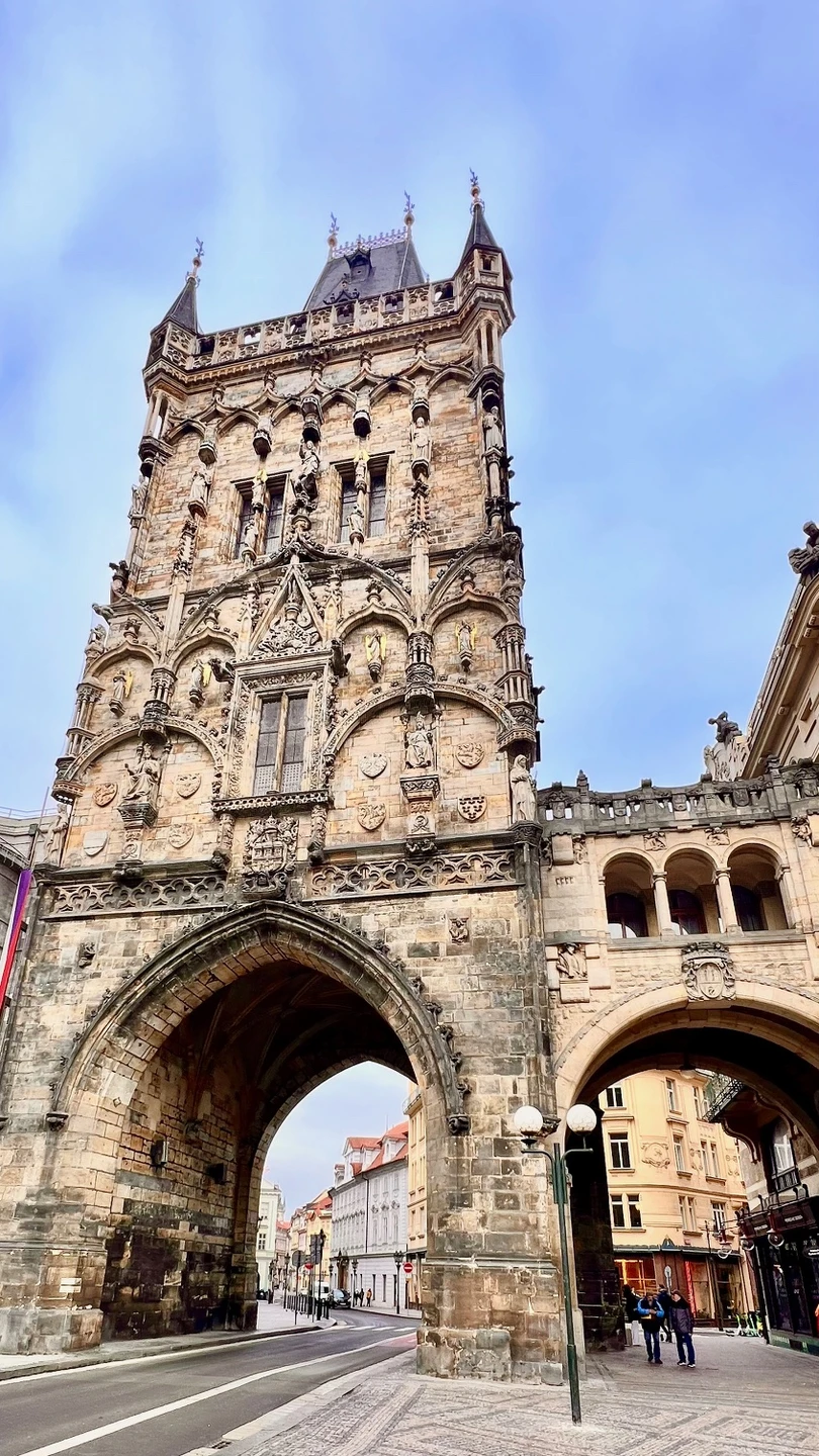 Хочется от всей души поблагодарить и порекомендовать замечательного экскурсовода Ольгу и конечно же сказать несколько тёплых