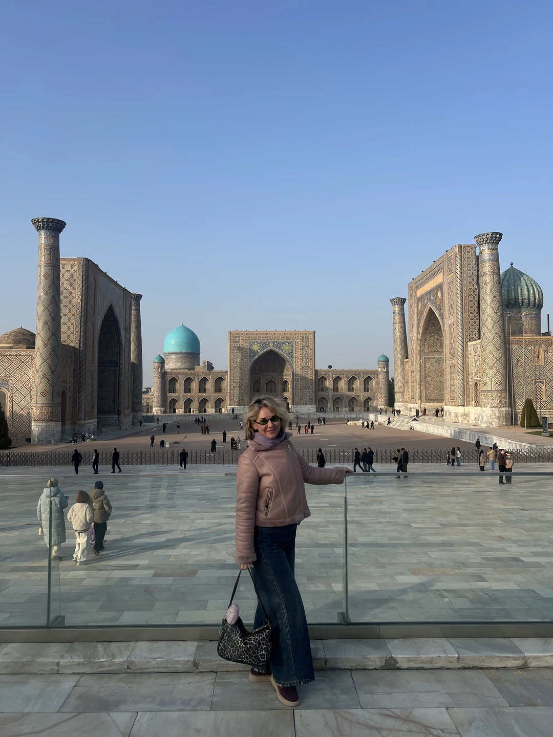 Муксин, отличный гид с глубокими знаниями истории о Самарканде и не только