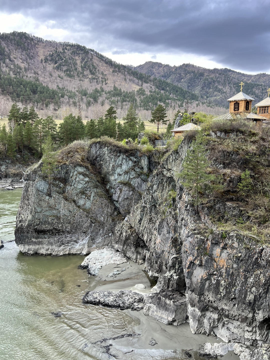 Алтай прекрасен, как всегда, в любую погоду. Только нужно быть готовым к переменам погоды. Гид Аркадий