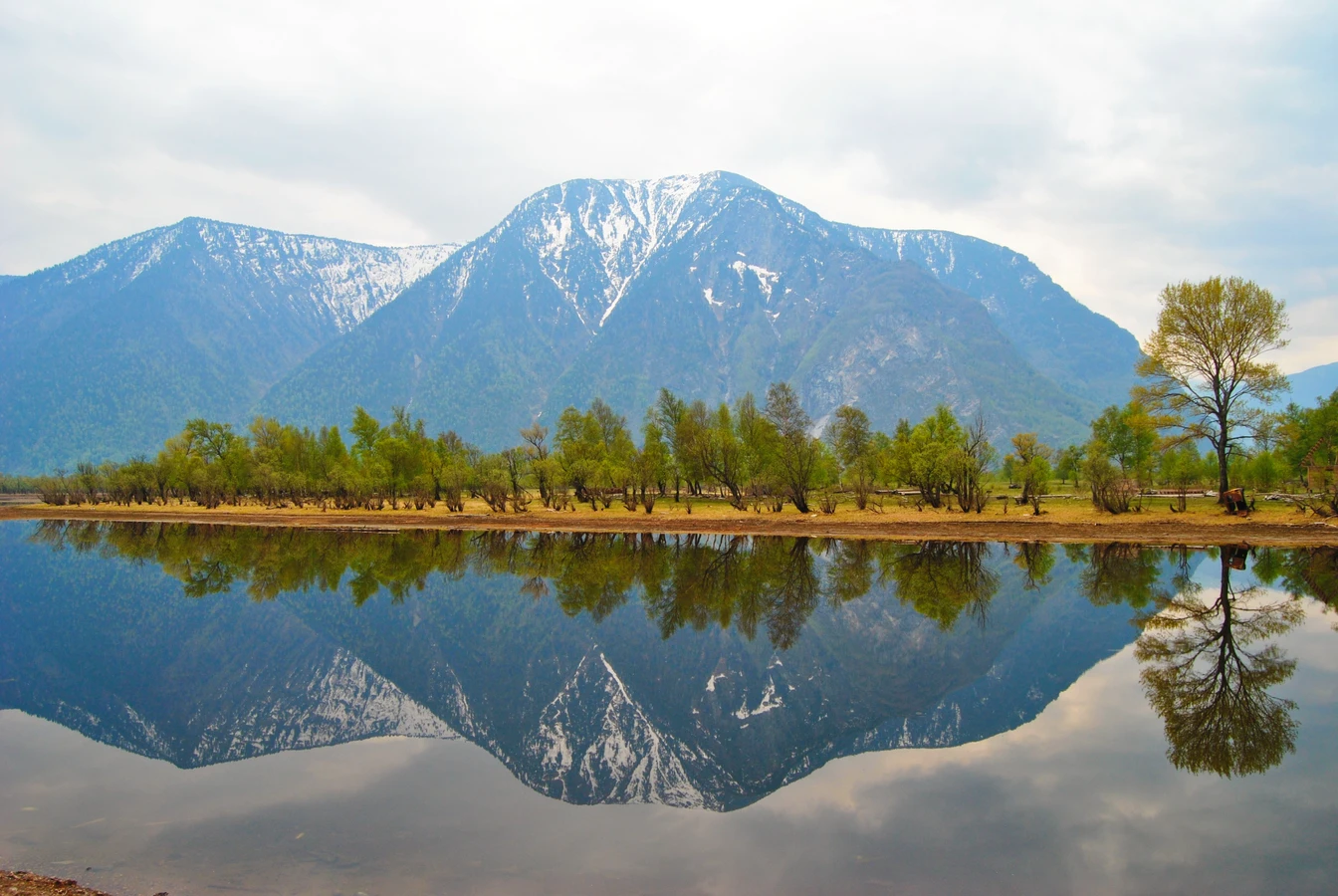 Главные сокровища Алтая в мини-группе: по Золотому кольцу с прогулкой на катере по Телецкому озеру