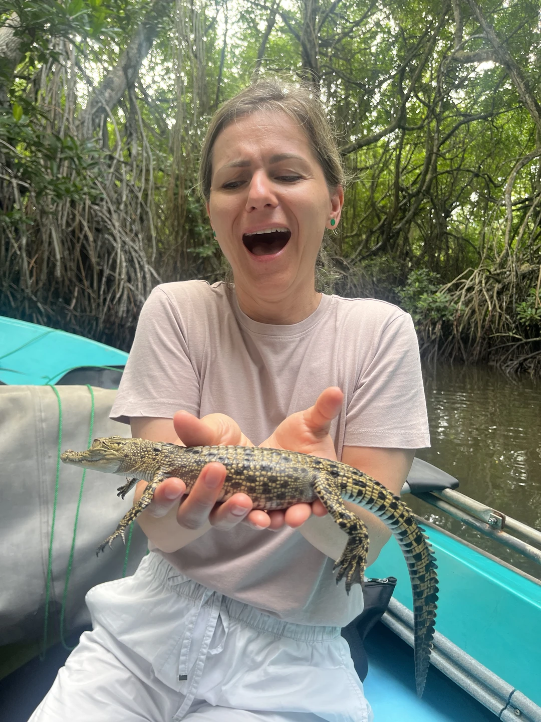 Это была чудесная и легкая поездка -наше первое знакомство со Шри-Ланкой! В части оформления и деталей