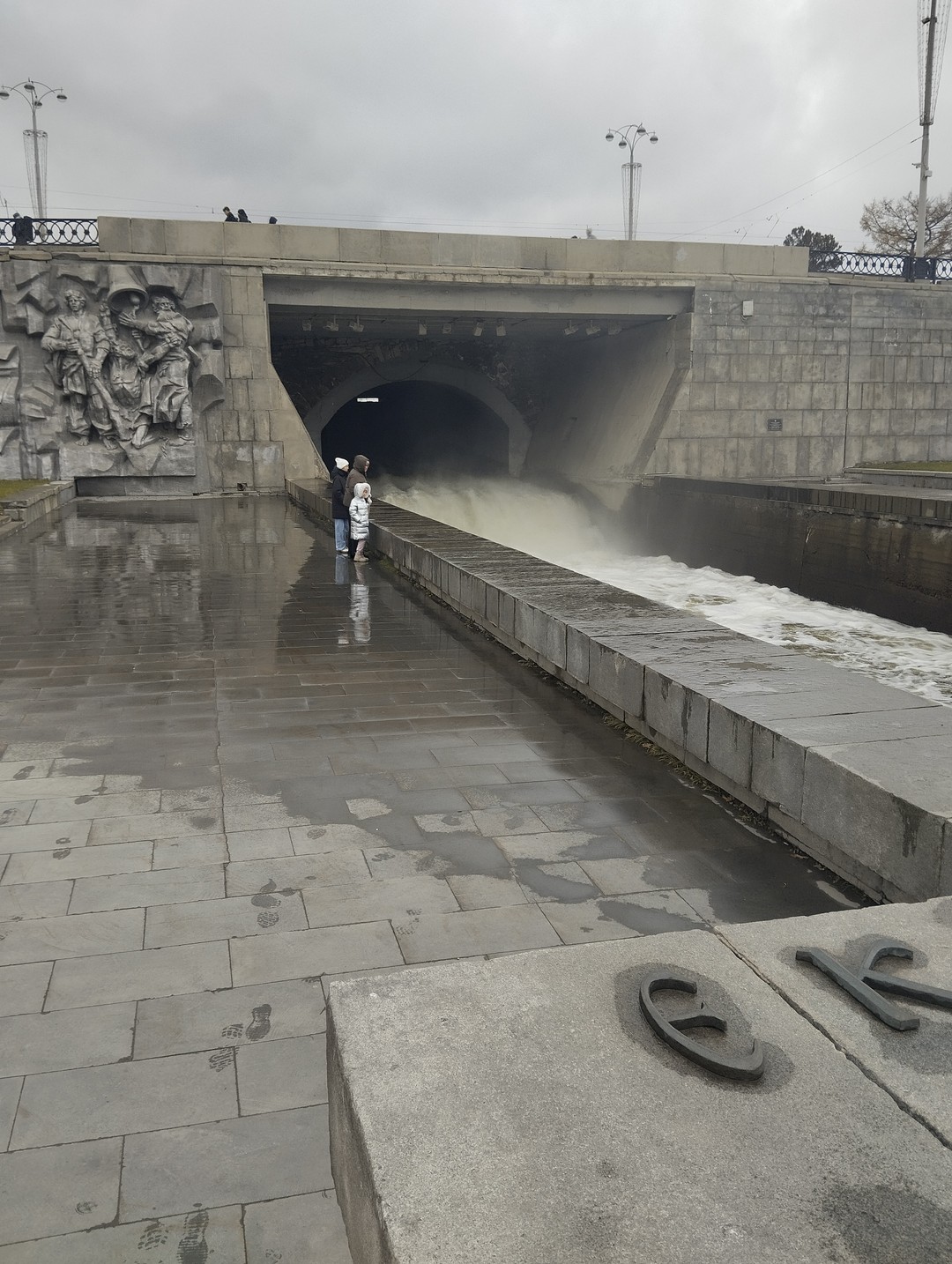 Ваше идеальное знакомство с Екатеринбургом (Надежда)