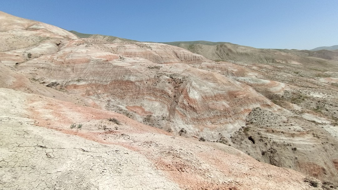 Сразу нашли общий язык с Арифом! Отличный гид, приятный открытый человек, все рассказал, показал. Не в