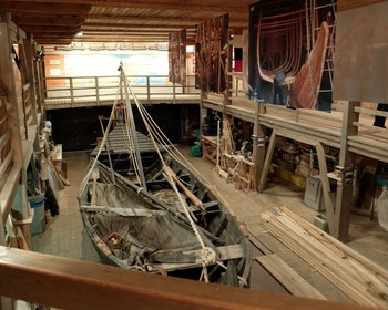 Переезд на остров Большой Соловецкий, экскурсия по Соловецкому монастырю