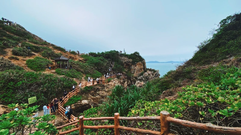 Крепость Дапэн и Грот Русалки: за пределами туристического Шэньчжэня