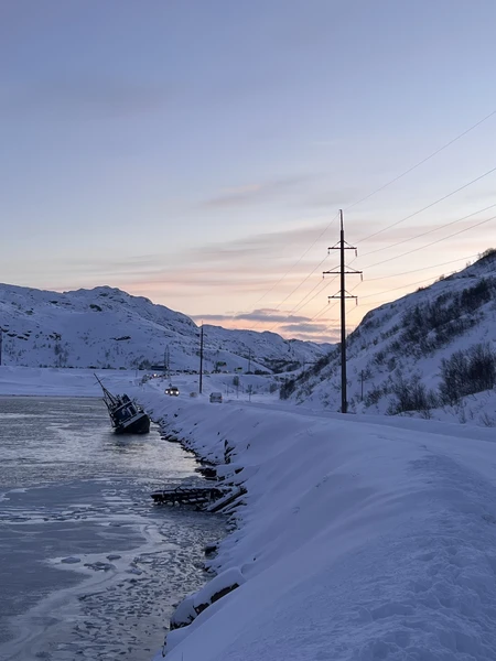 Гид Никина чудесно провел экскурсию. Ощущение было, что с тобой проводник, который всё и всех знает